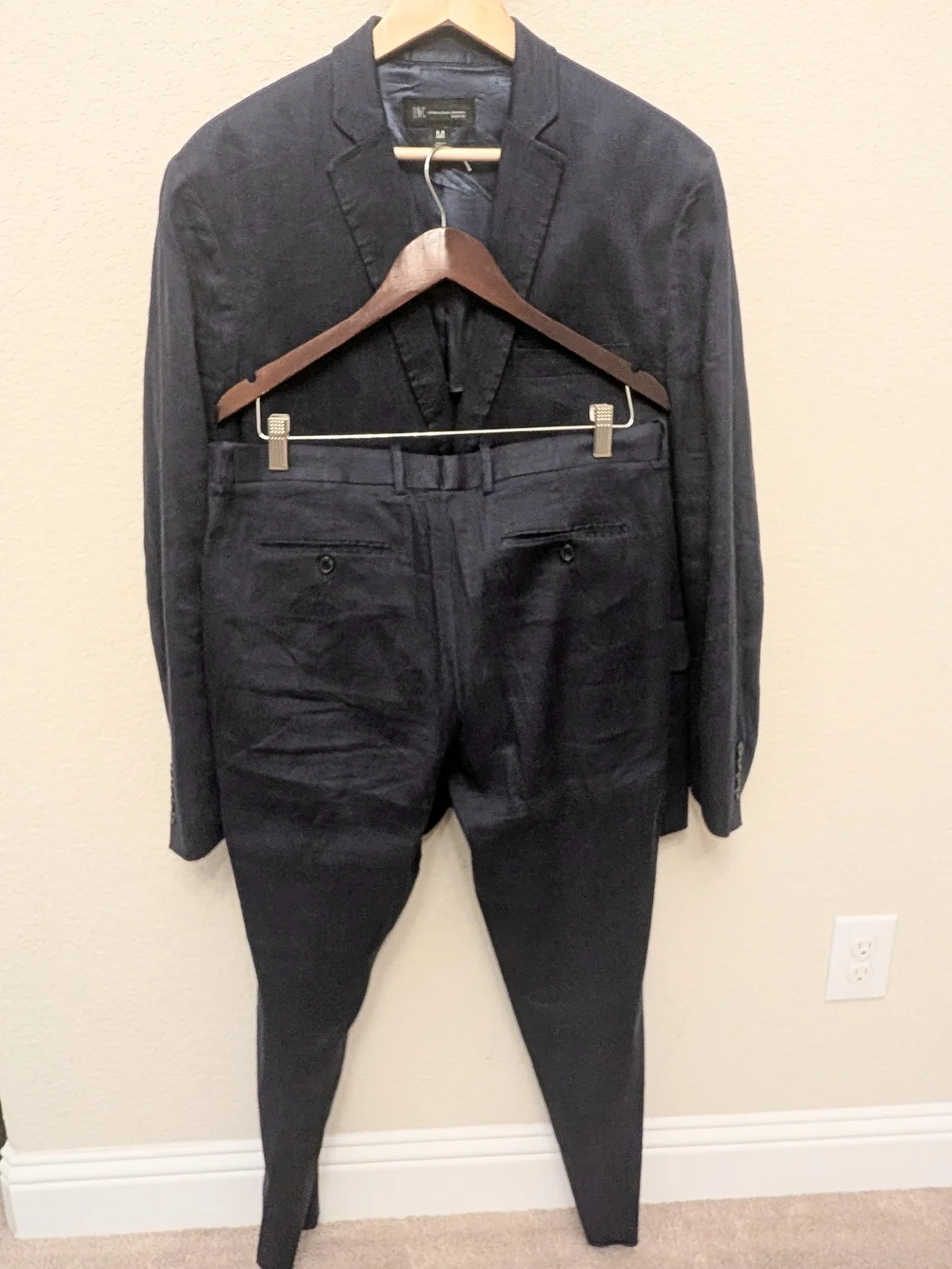 INC International Concepts sharp lightweight